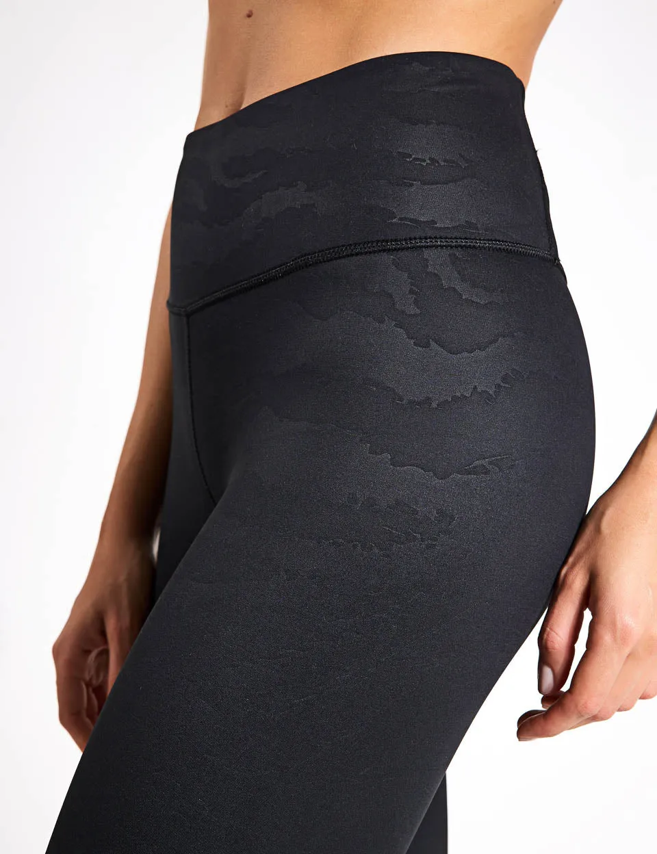 Ariana Legging - Black Tiger Print