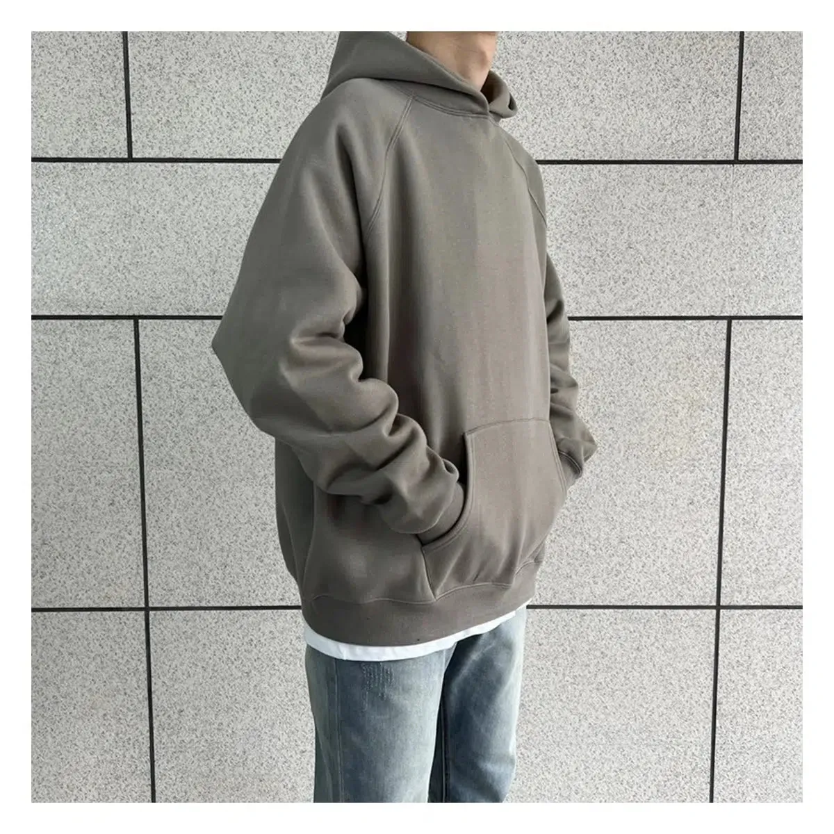 Basic Raglan Hooded Velvet Sweater