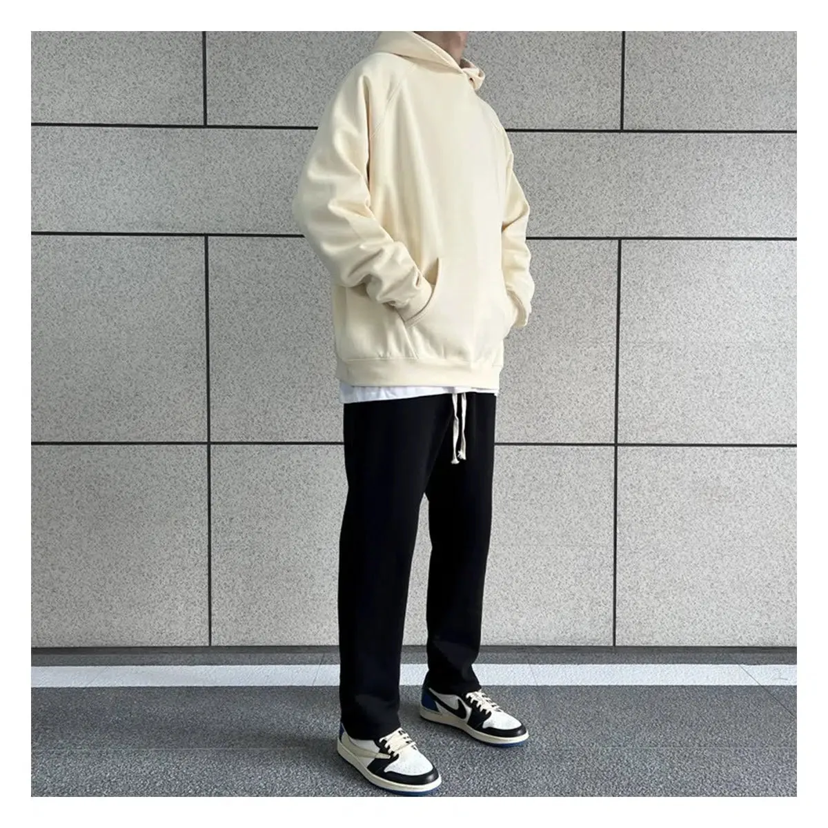 Basic Raglan Hooded Velvet Sweater