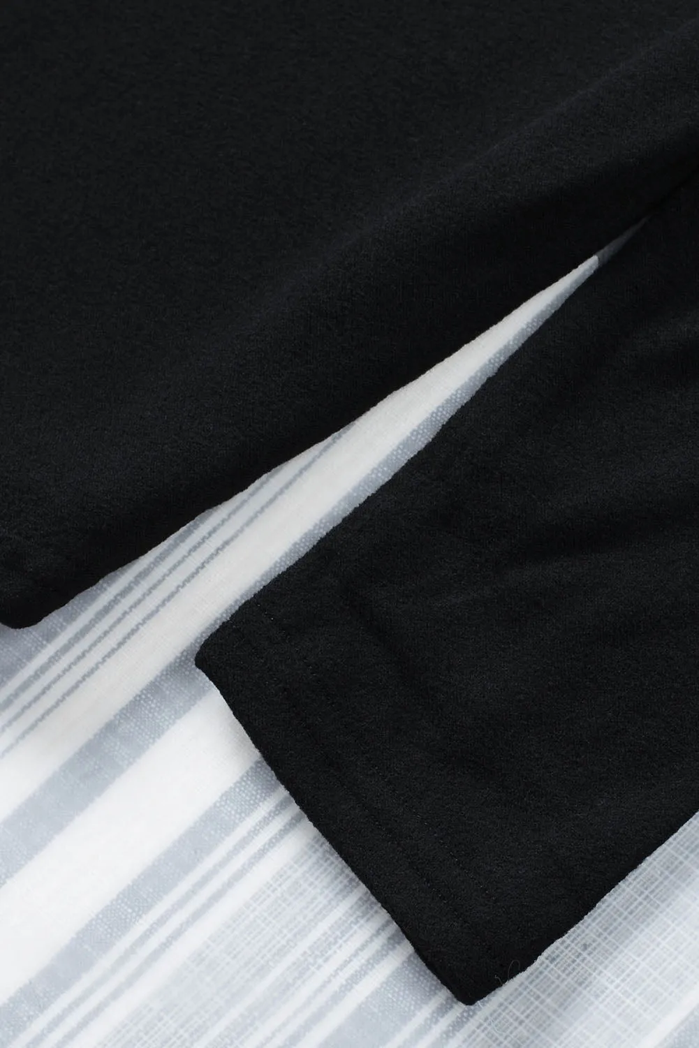 Black Solid Color V Neck Long Sleeve Knit Top