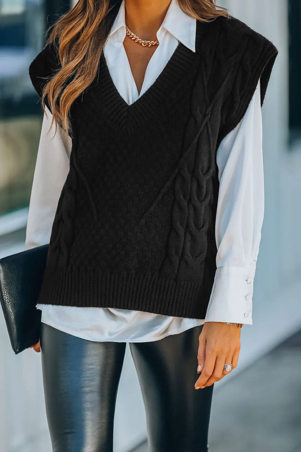 Black V-Neck Twist Knitted Vest Sweater