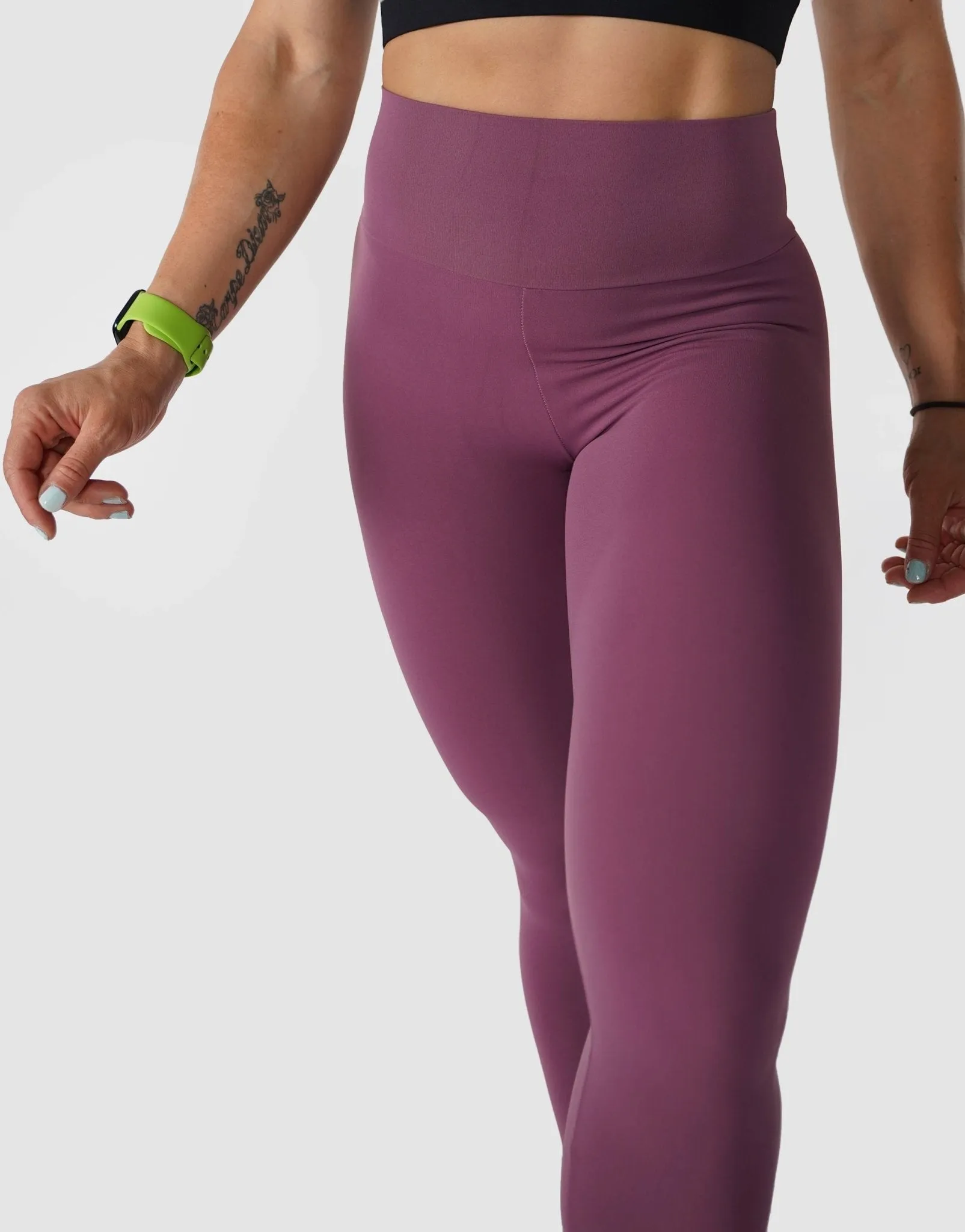 Buttercream Scrunch Bum Legging
