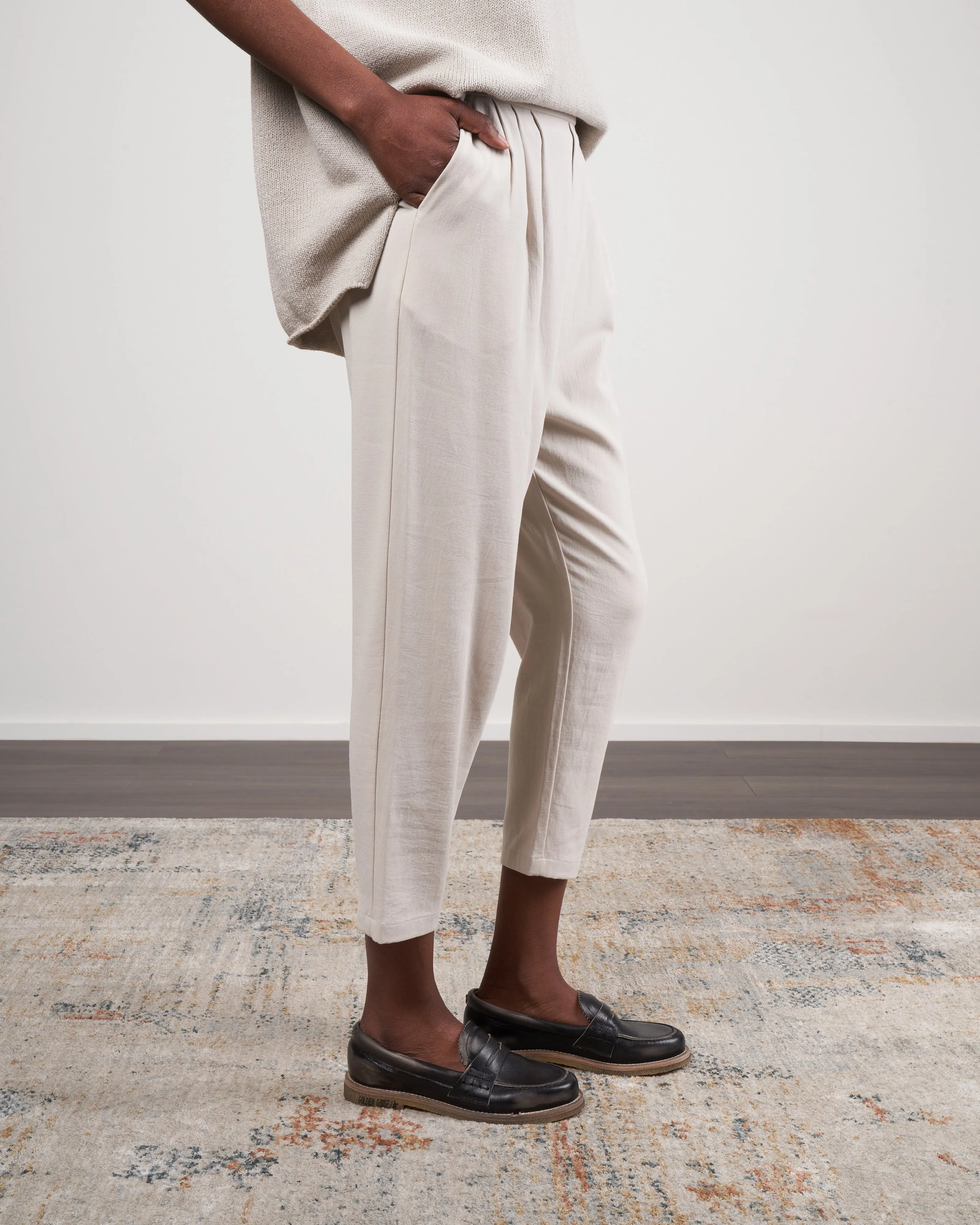 cotton narrow tuck pants - antique white 04