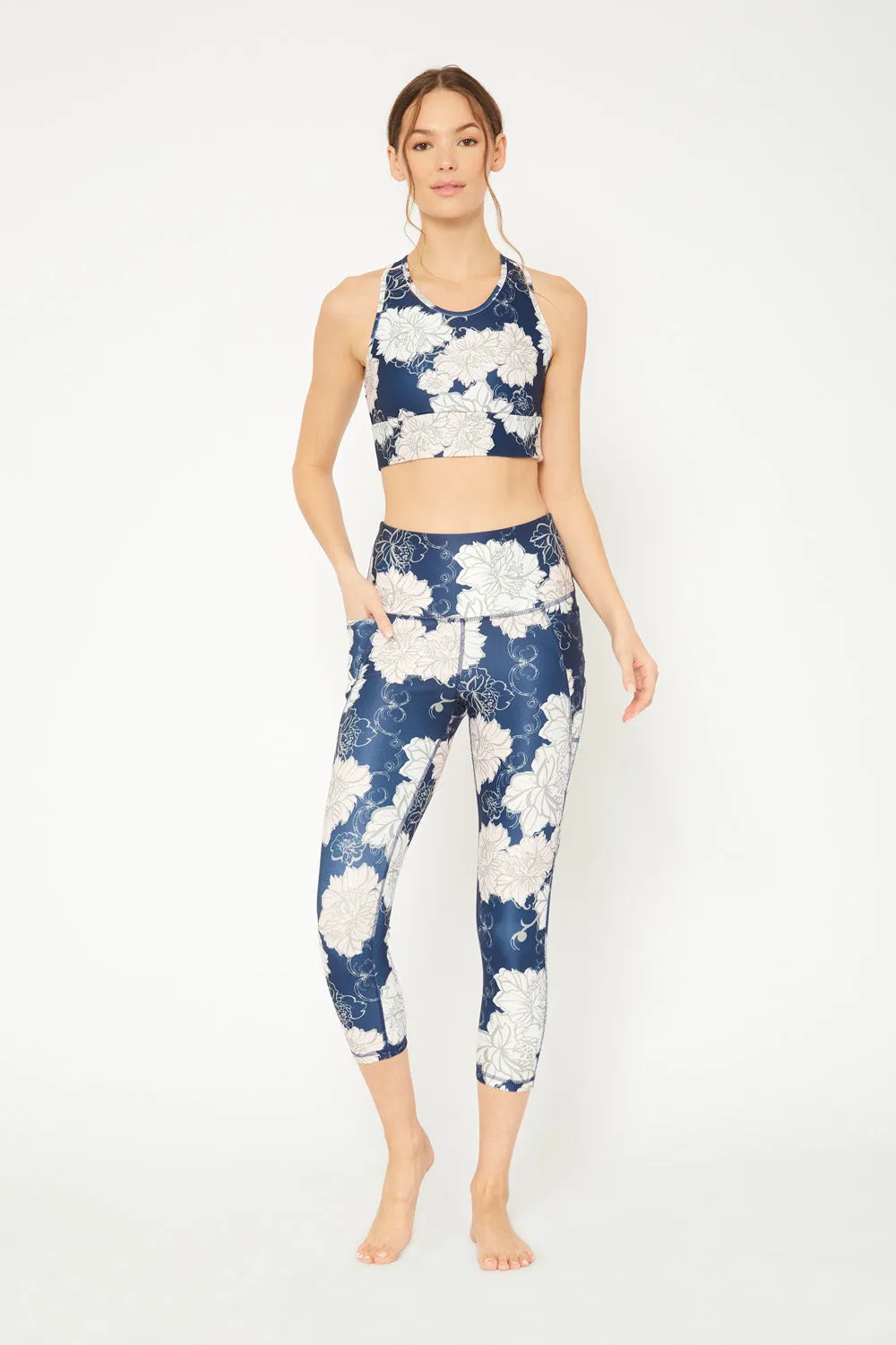 Cover Girl label mid rise 7/8 leggings