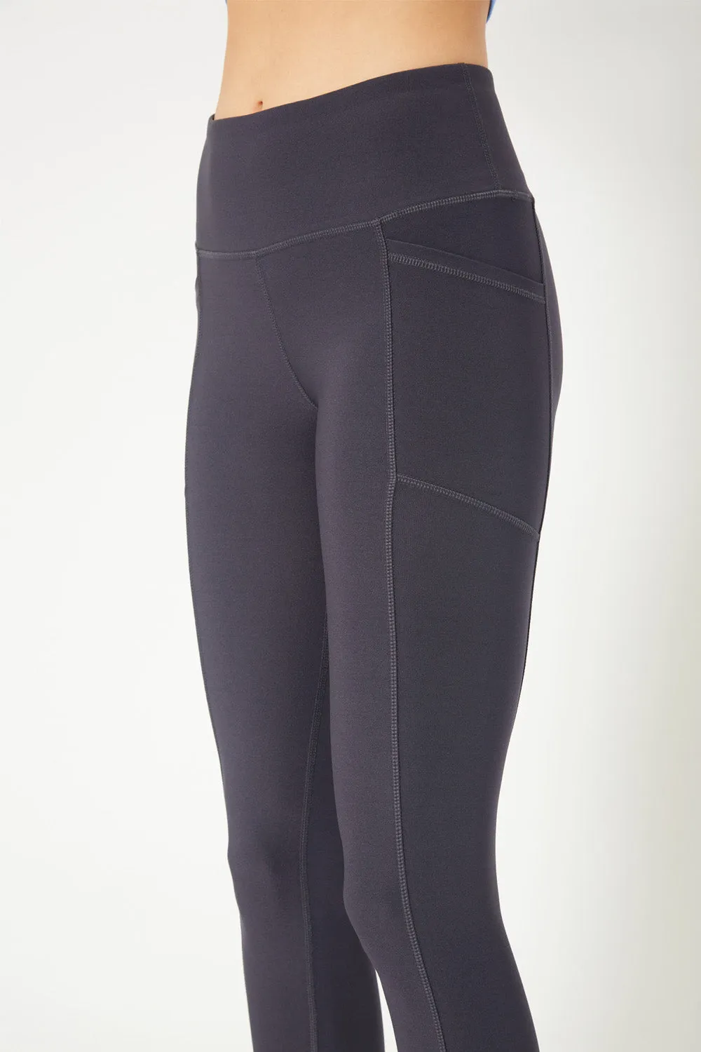 Cover Girl label mid rise 7/8 leggings