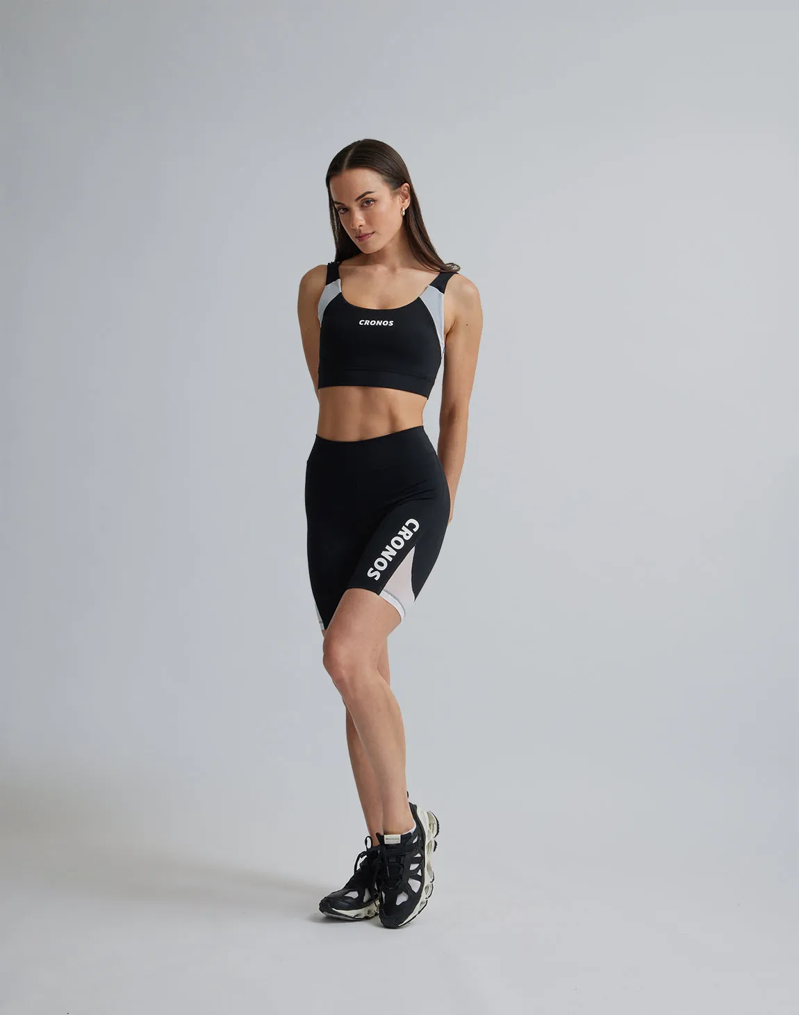 CRONOS WOMEN SPORTS MESH SHORT LEGGINGS【BLACK×WHITE】