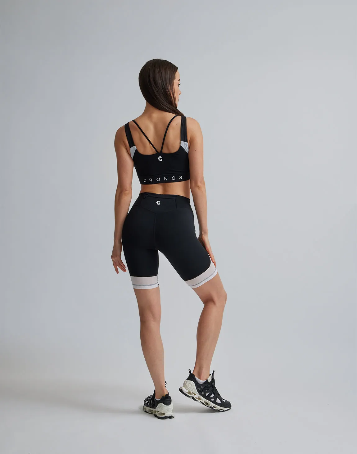 CRONOS WOMEN SPORTS MESH SHORT LEGGINGS【BLACK×WHITE】