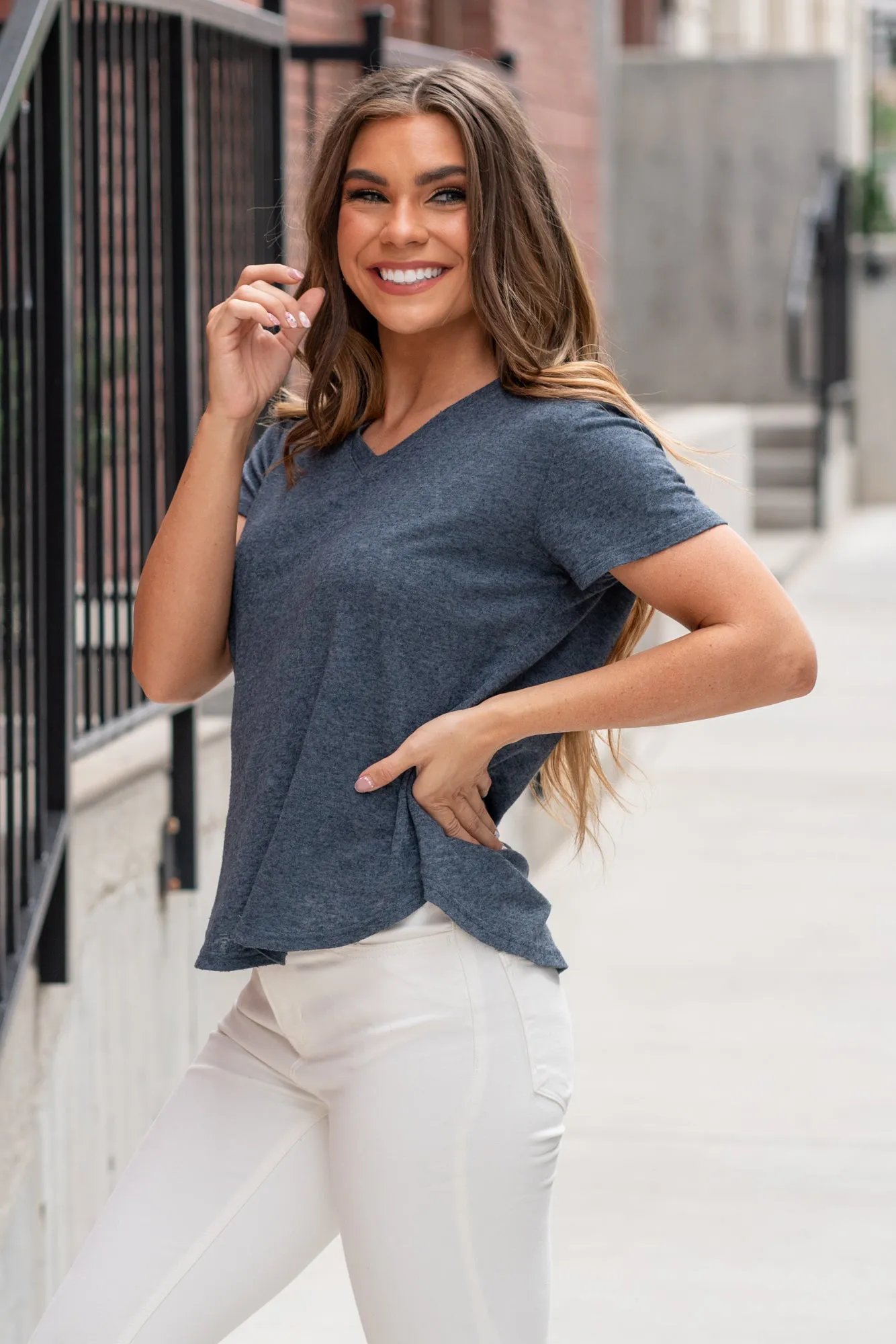 Delta V-Neck Tee Blue Wing
