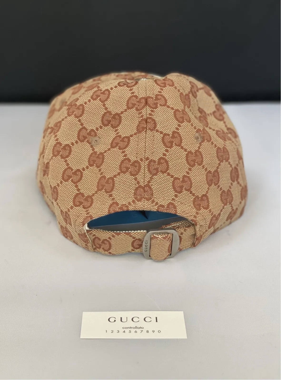 Gucci Interlocking GG Supreme Baseball Hat