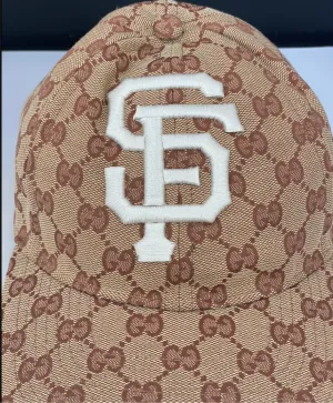 Gucci Interlocking GG Supreme Baseball Hat