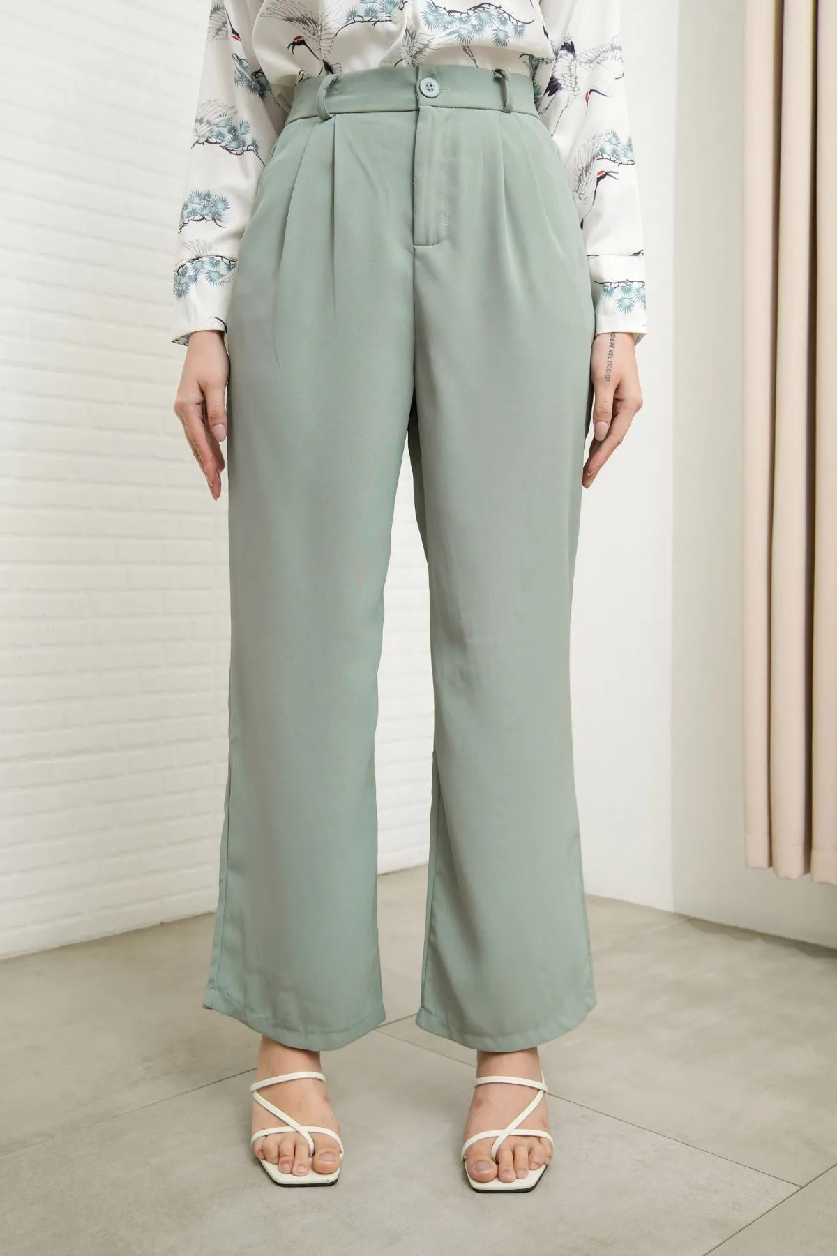 HARVEY High-Waist Tailored Straight Leg Trousers (Sage Green)