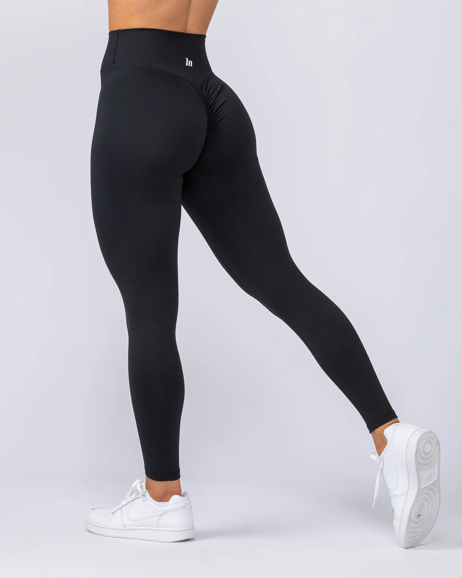 Instinct Scrunch Ankle Length Leggings - Black