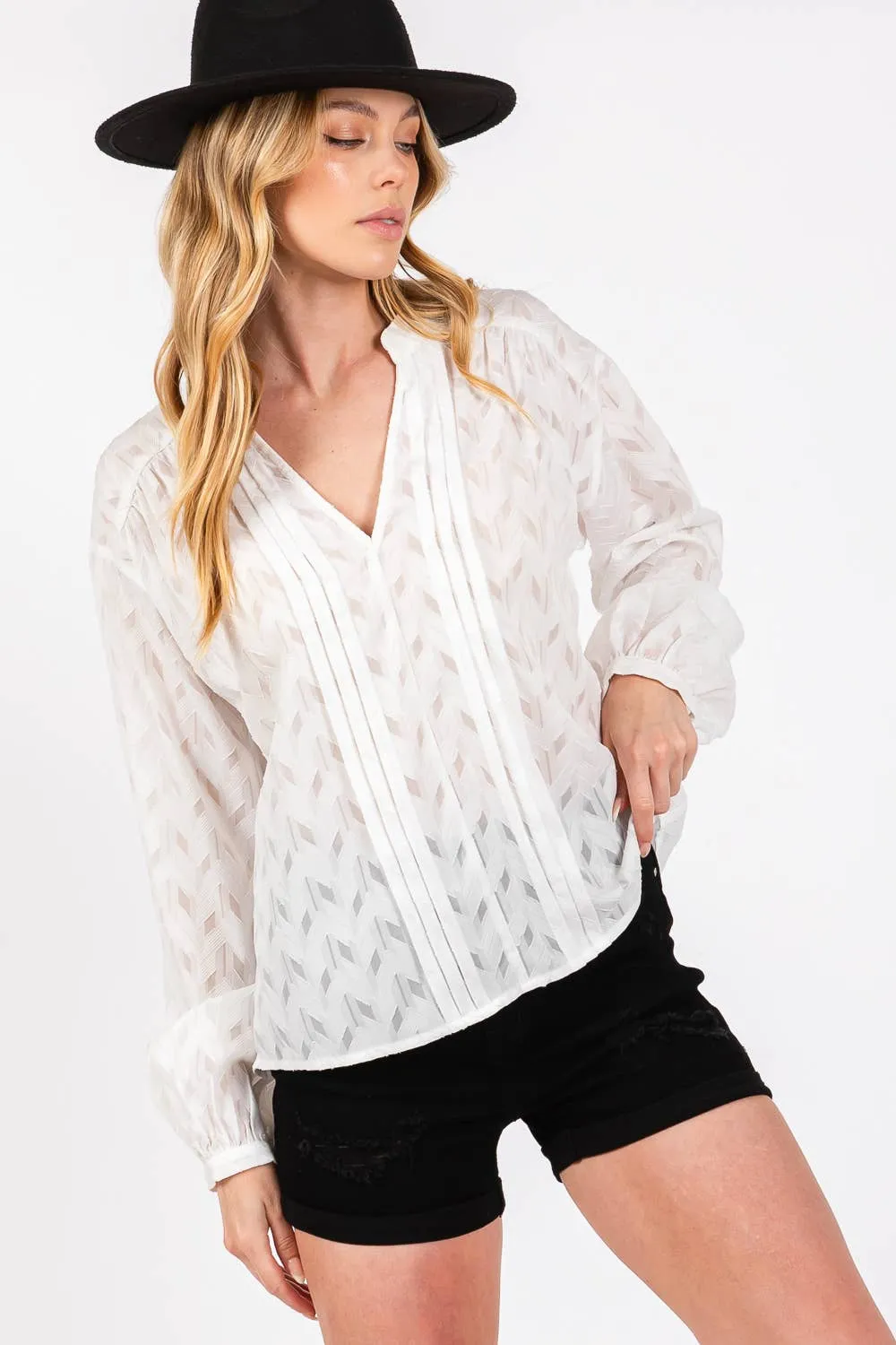 Jacquard V Neck Sage   Fig Shirt: Off White