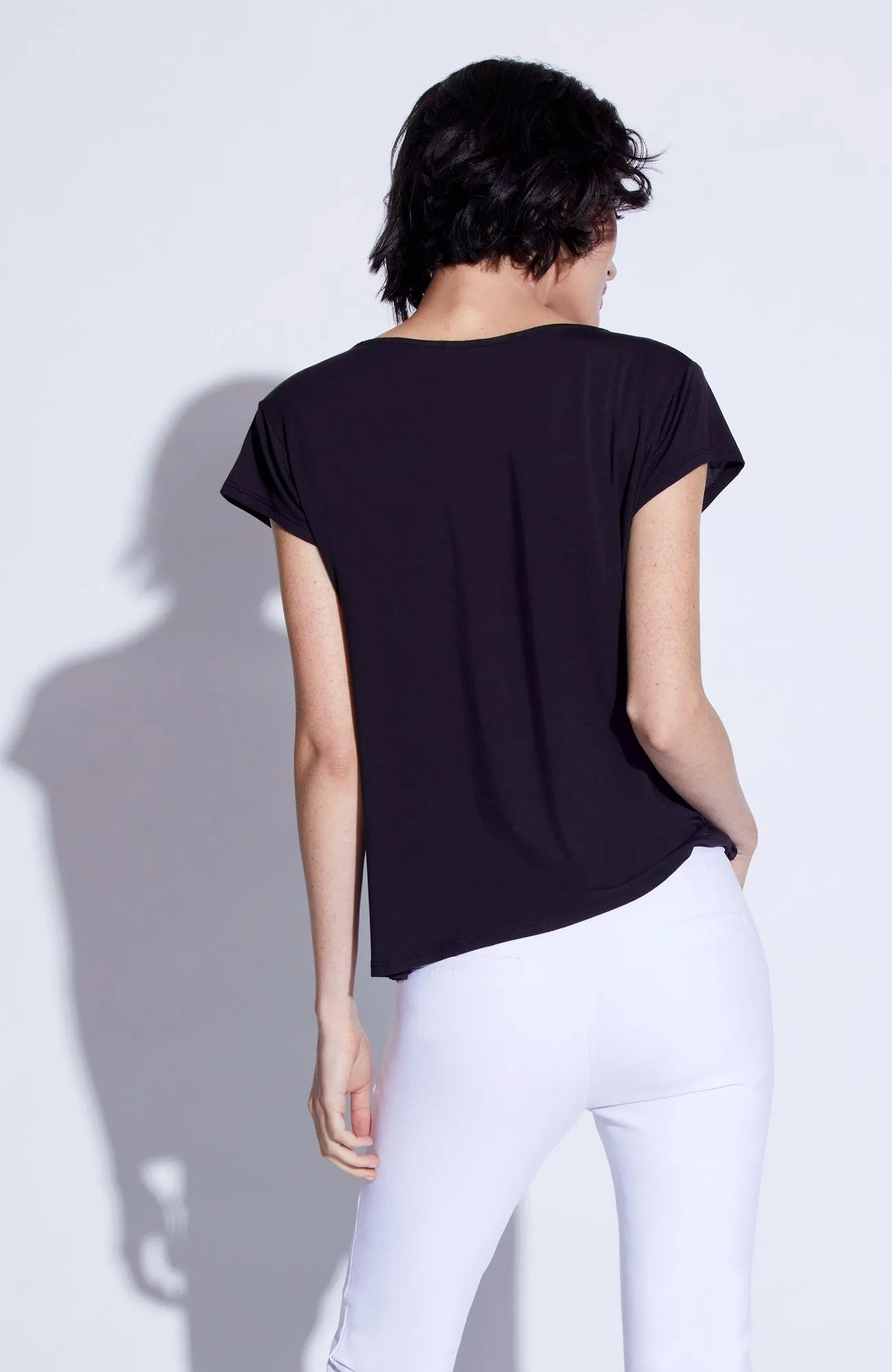 Laurel V-Neck Tee