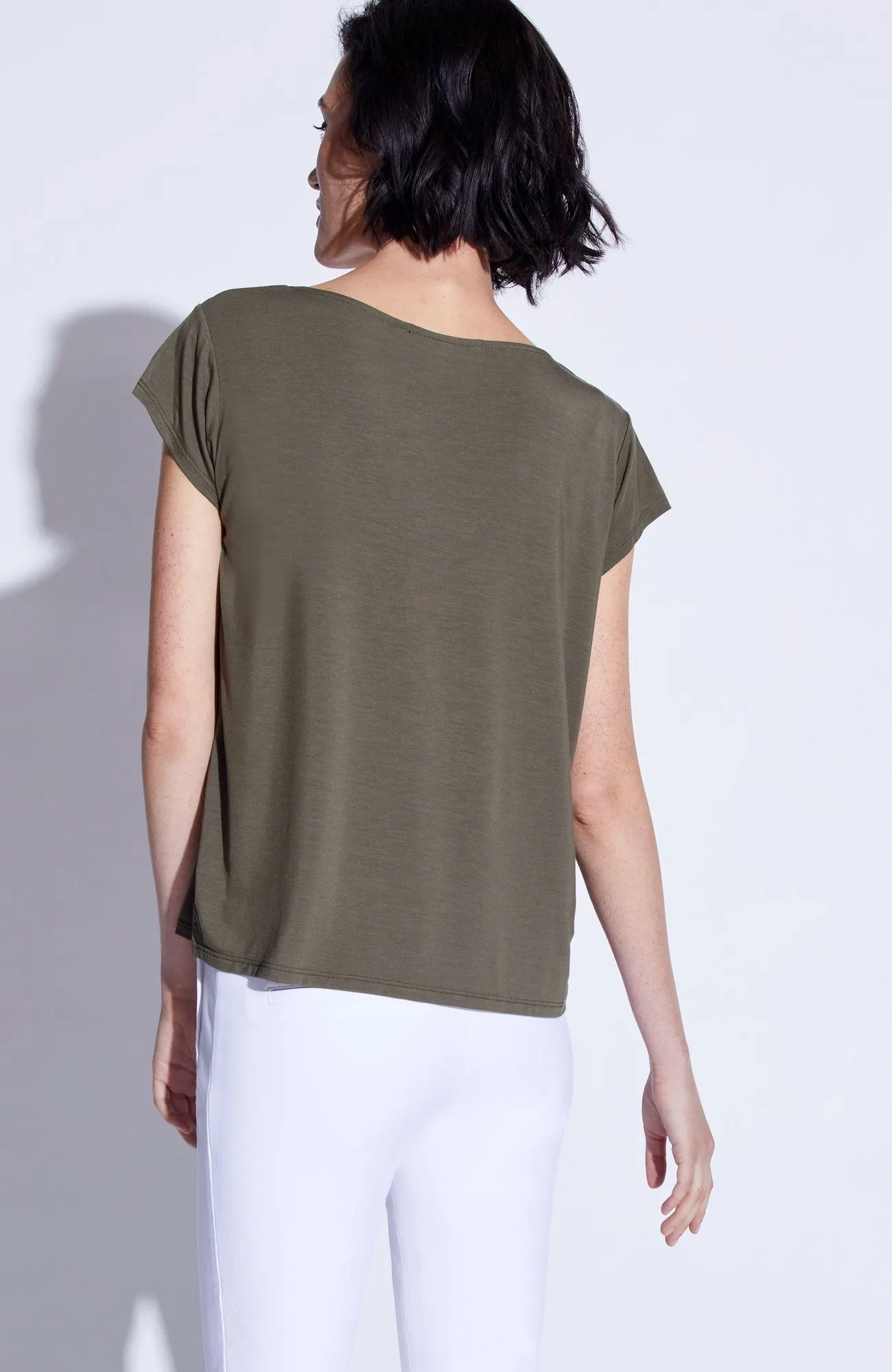 Laurel V-Neck Tee