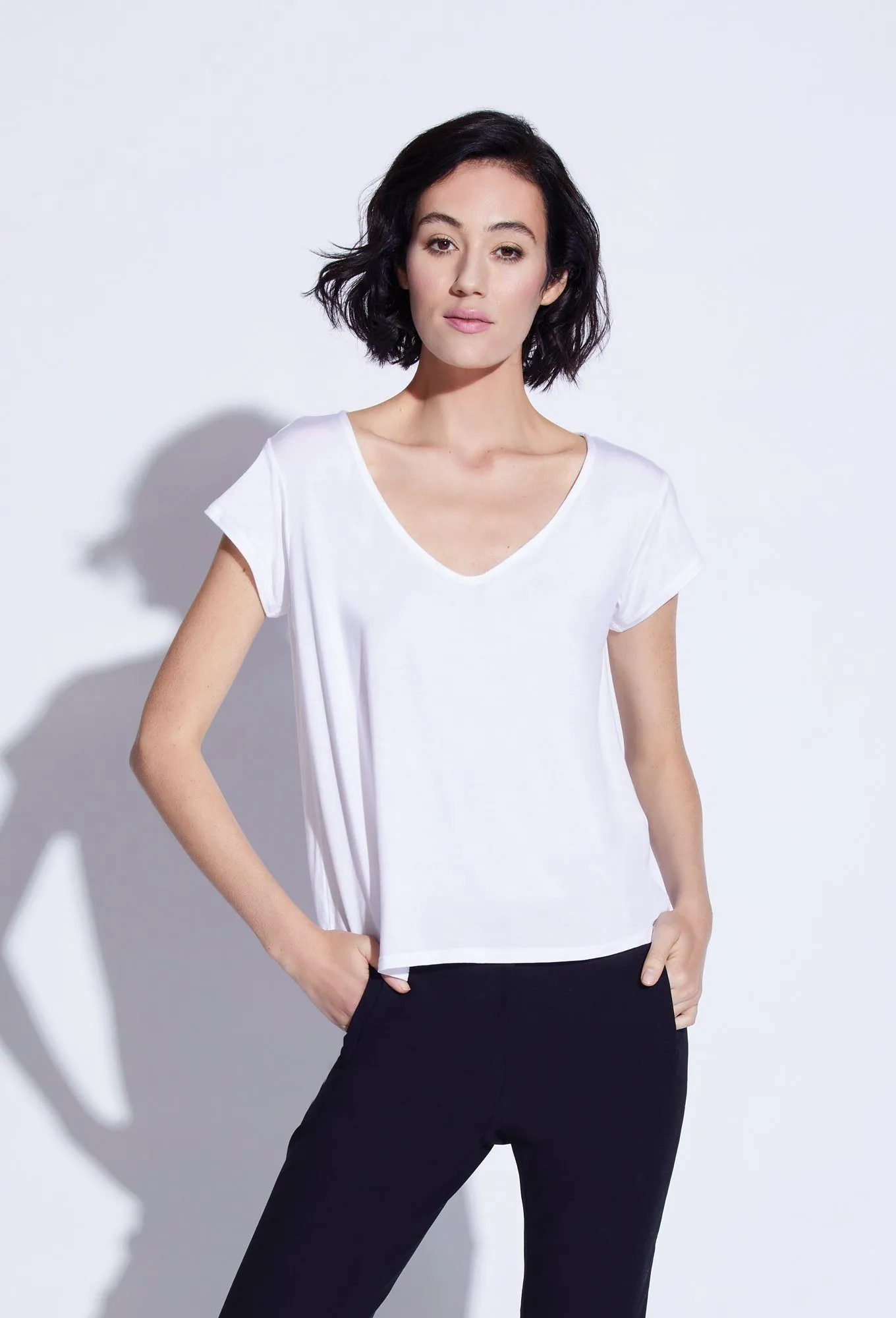 Laurel V-Neck Tee