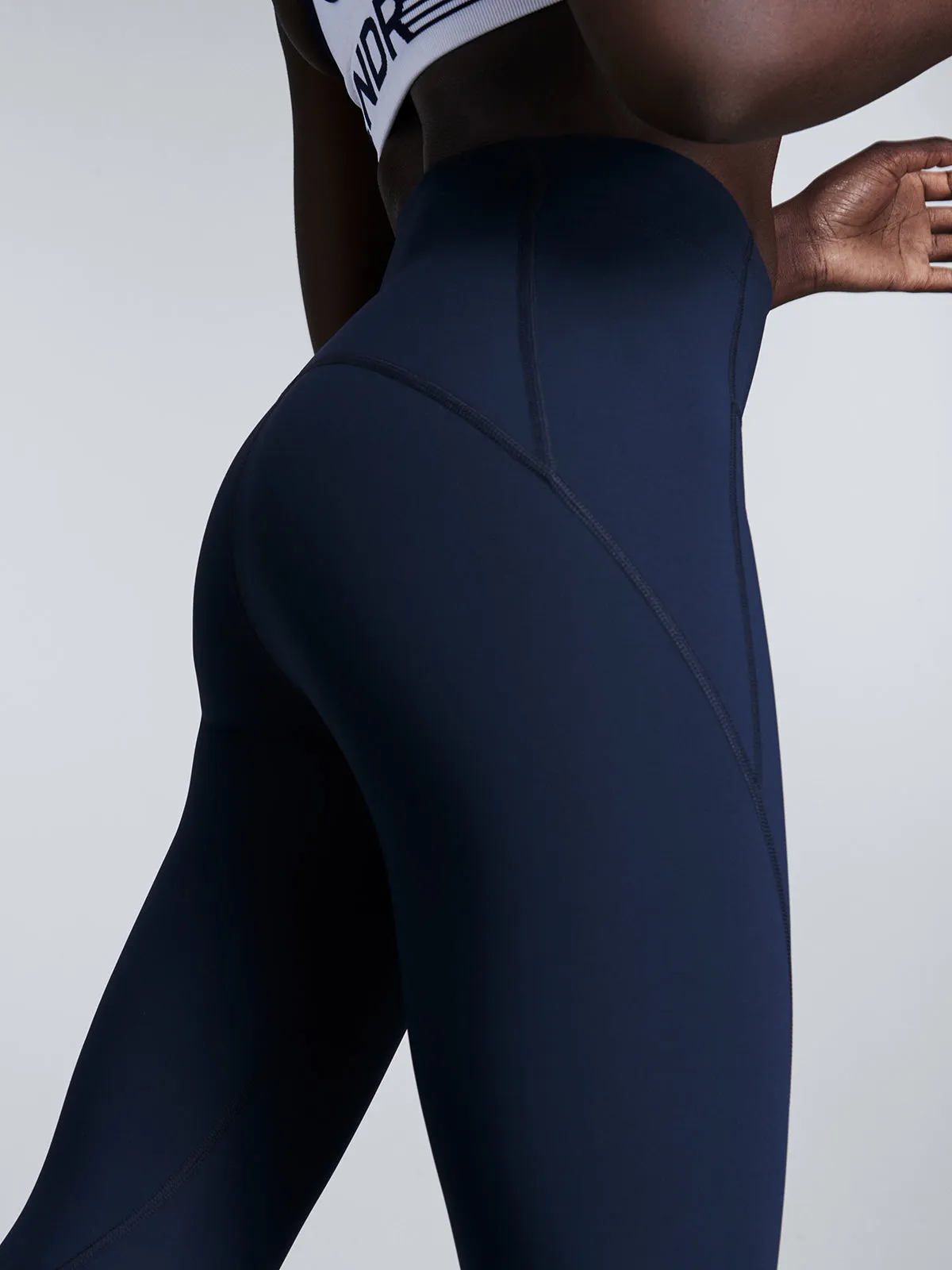 LIMITLESS POCKET 8/8 Legging Marine