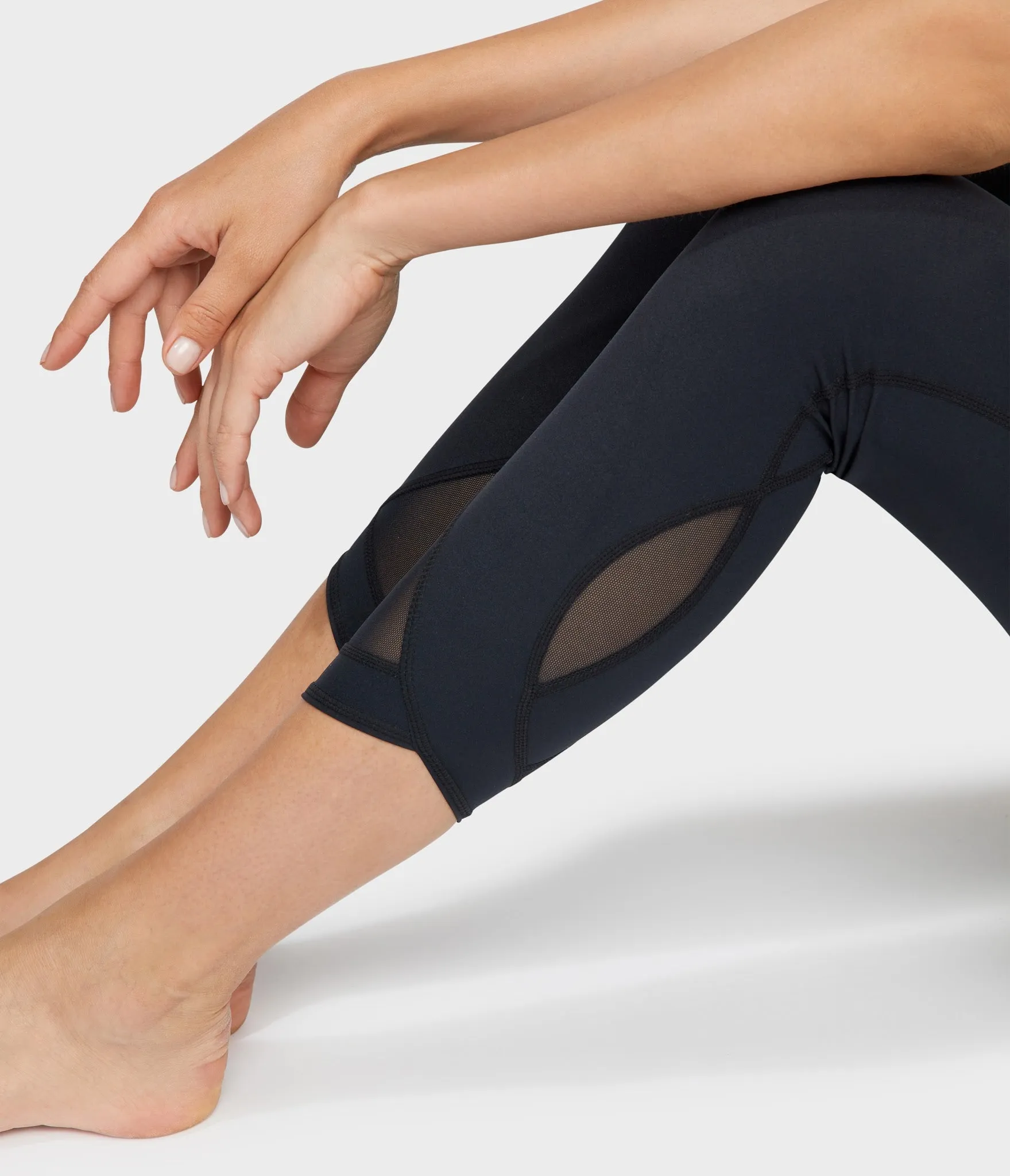 Manduka Apparel - Women's Solite Mesh Ankle Legging - Black-2