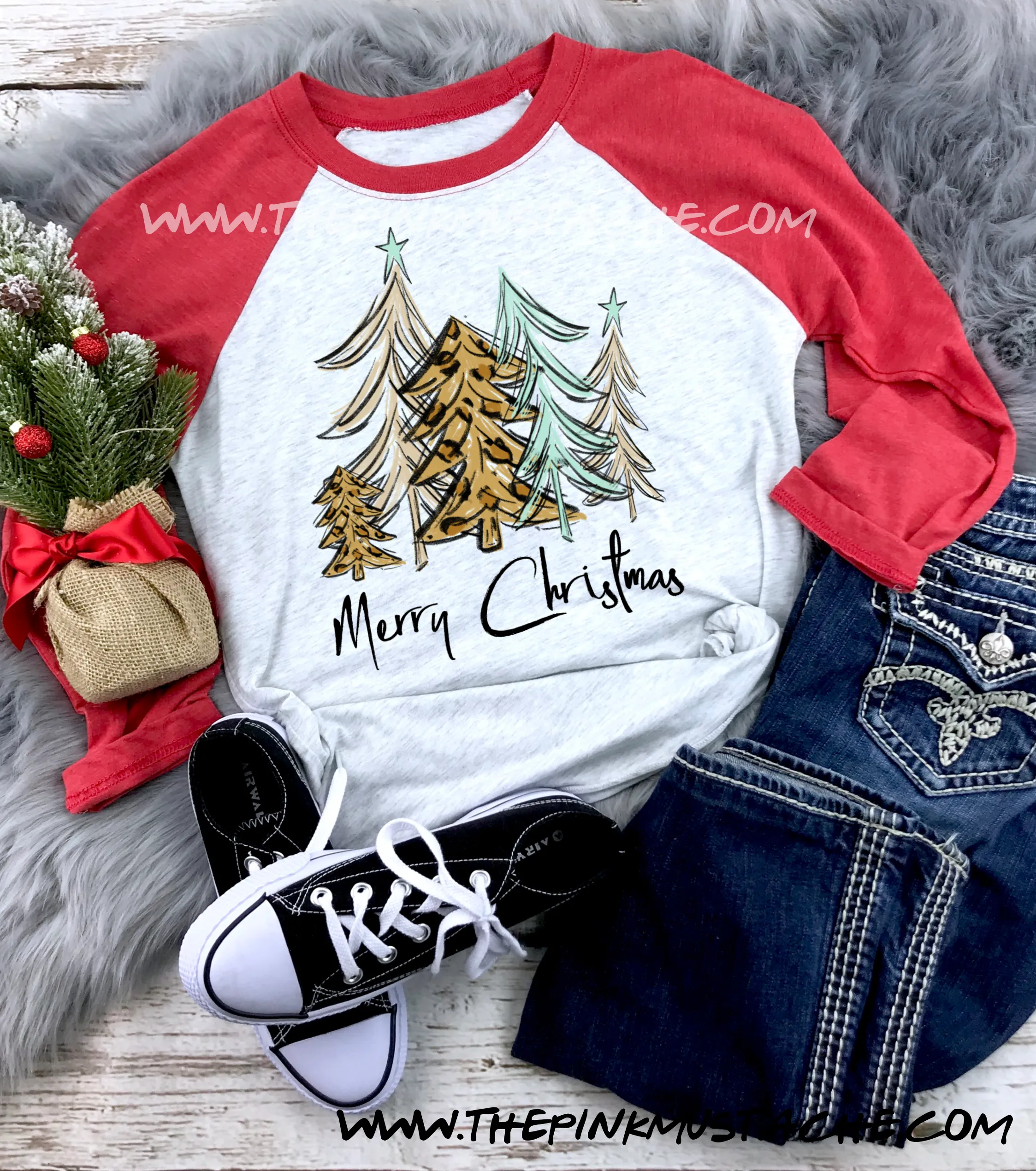 Merry Christmas Tree Print  Raglan / Youth and Adult sizing / Christmas T-Shirt
