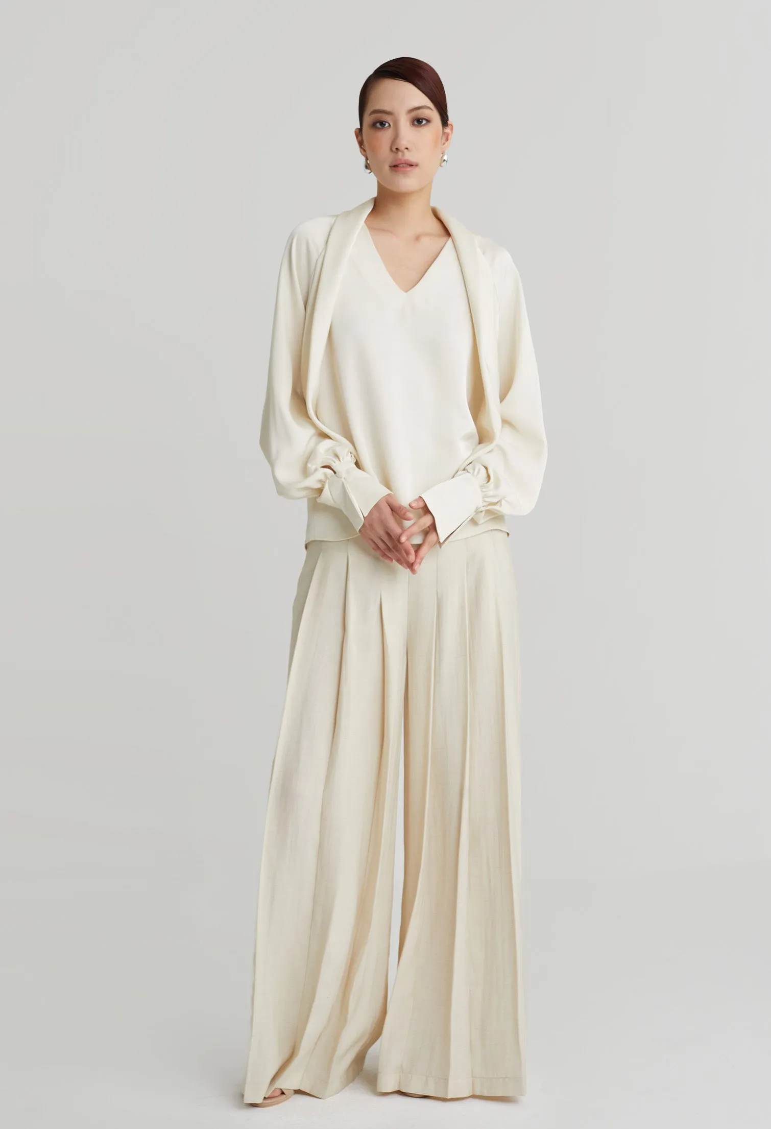 nichii X NURITA HARITH Scarf Flou V-Neck Top