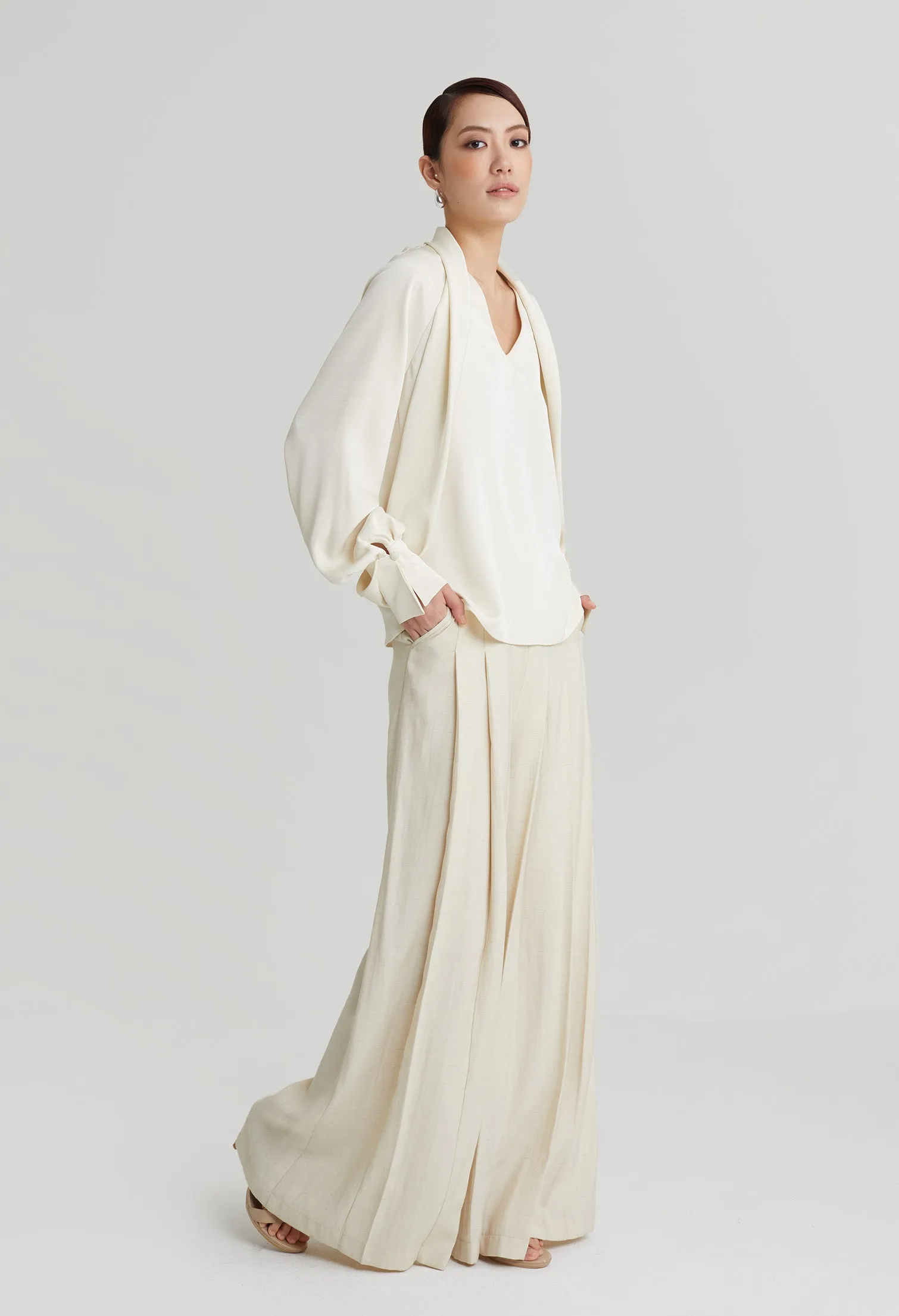 nichii X NURITA HARITH Scarf Flou V-Neck Top