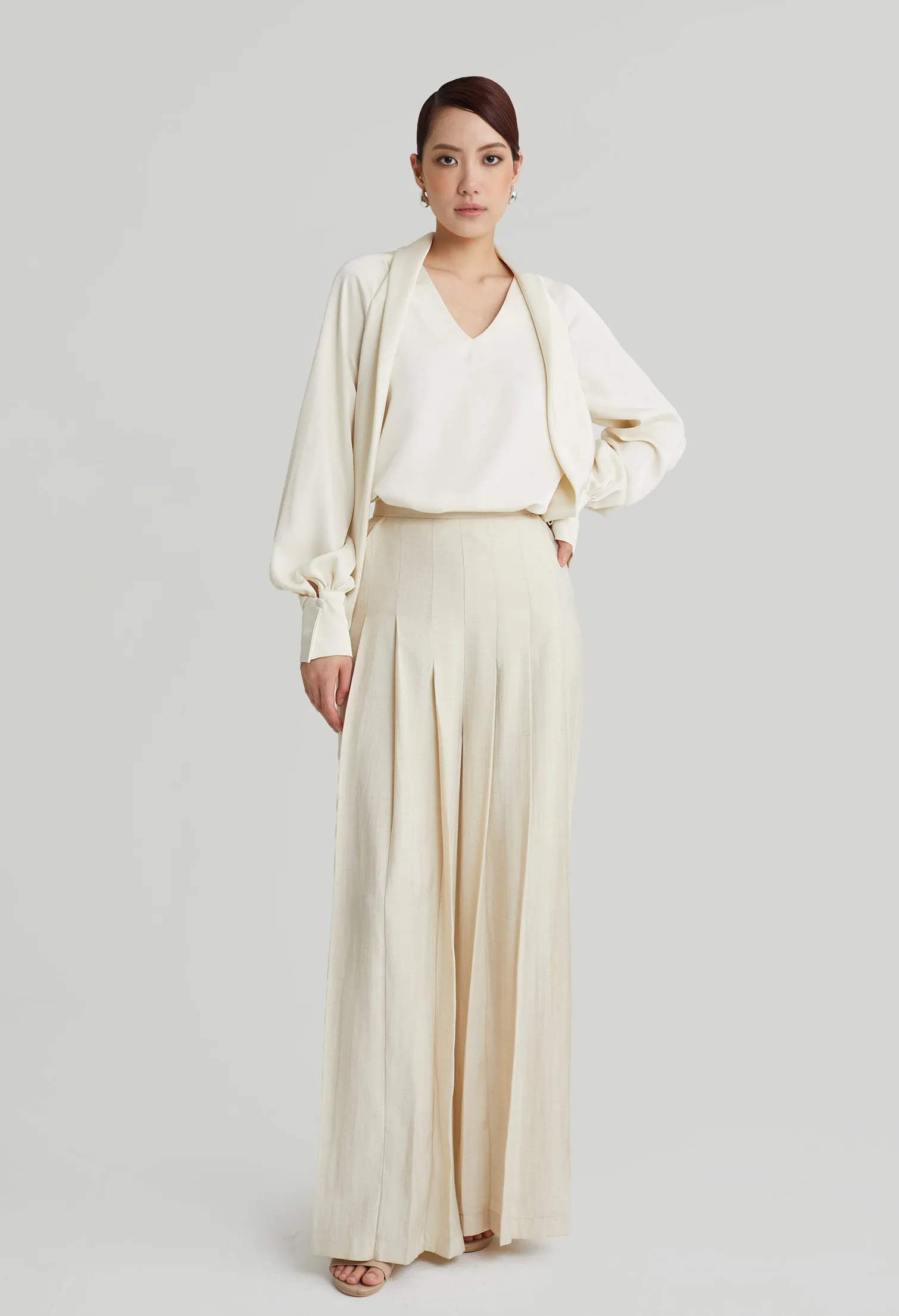 nichii X NURITA HARITH Scarf Flou V-Neck Top