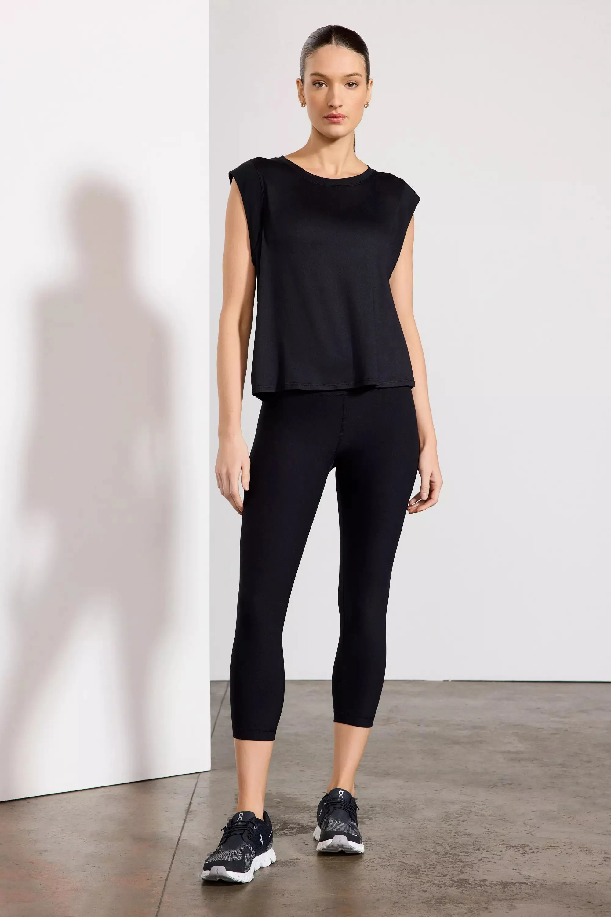 Pace Relaxed Fit Tee - Black