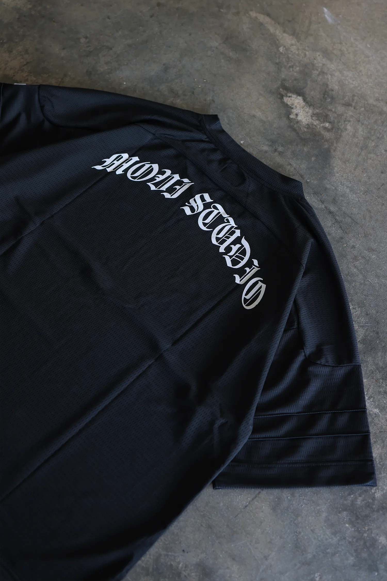 STUDIO CHAMPIONS JERSEY - BLACK