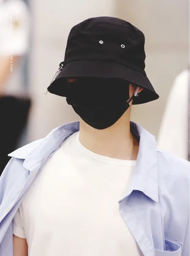 V Bucket Hat KF30298