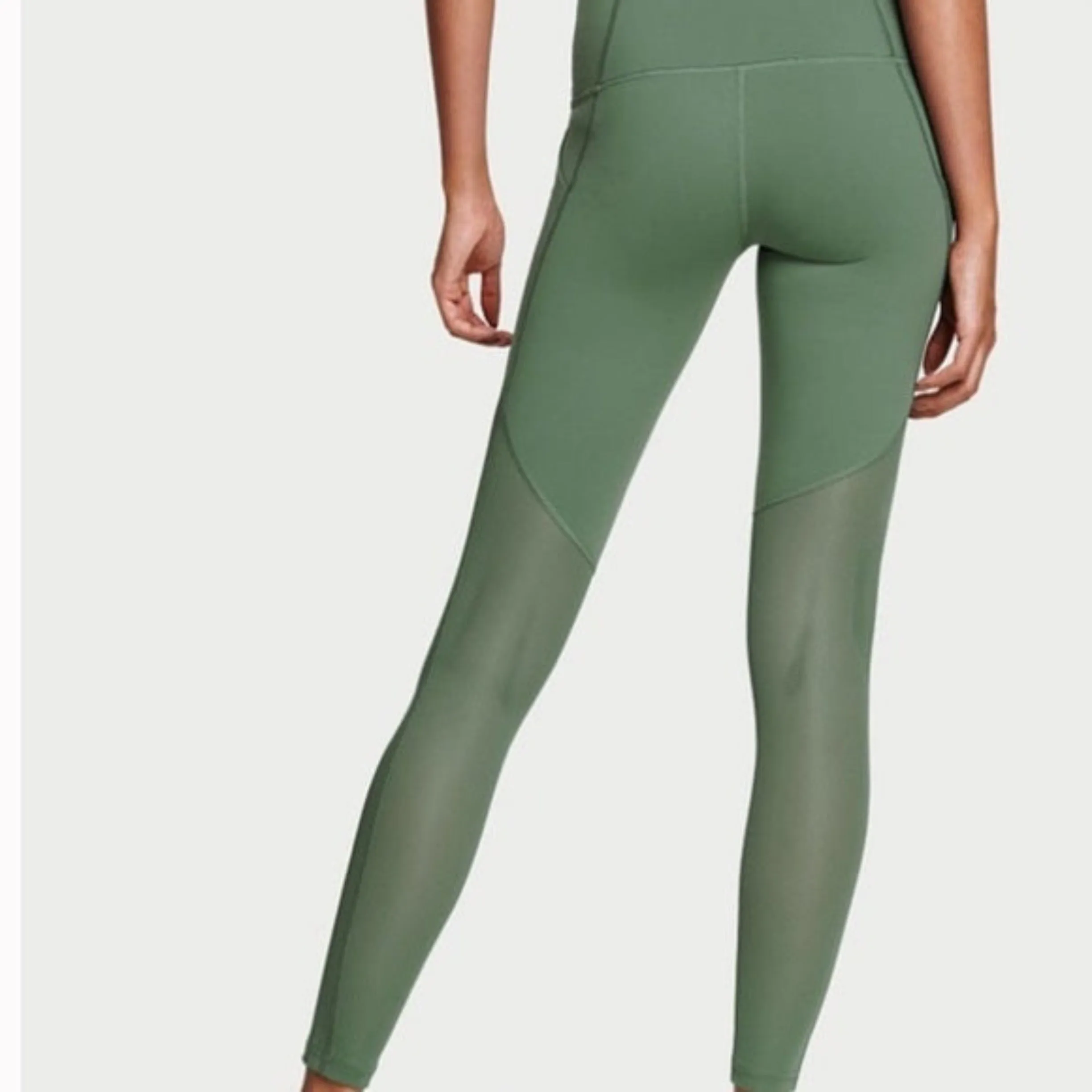 VICTORIA SECRET SPORT Green Knockout Mesh Leggings Size M
