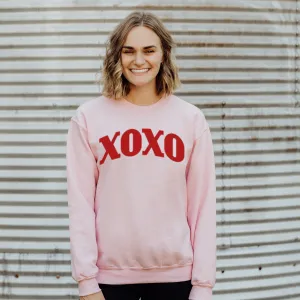 XOXO CREWNECK SWEATSHIRT