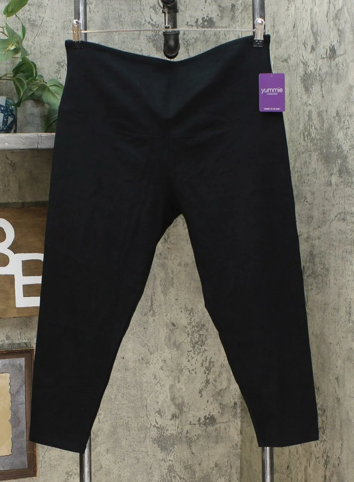 Yummie Women's Plus Size 2 Pack Skimmer Leggings Black/ White 1X